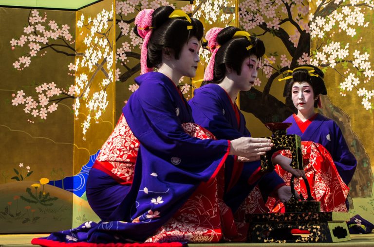 Oiran Dochu: Time travelling - ΕΛΛΑΔΑ - ΙΑΠΩΝΙΑ